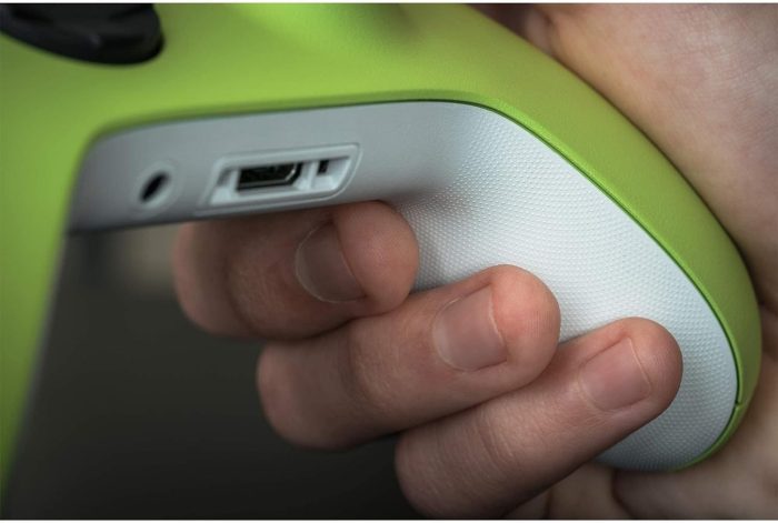 Xbox Kontroler Bezprzewodowy, Wersja Specjalna Nocturnal Vapor do Konsoli Xbox Series X|S, Xbox One i Urządzeń z Systemem