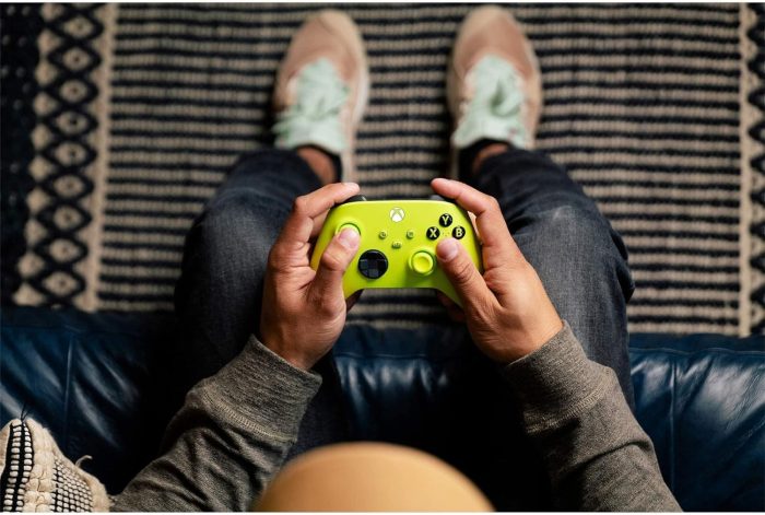 Xbox Kontroler Bezprzewodowy, Wersja Specjalna Nocturnal Vapor do Konsoli Xbox Series X|S, Xbox One i Urządzeń z Systemem