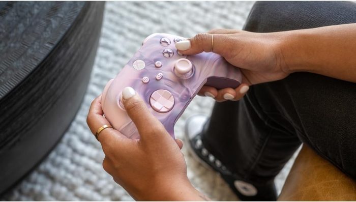 Xbox Kontroler Bezprzewodowy, Wersja Specjalna Nocturnal Vapor do Konsoli Xbox Series X|S, Xbox One i Urządzeń z Systemem